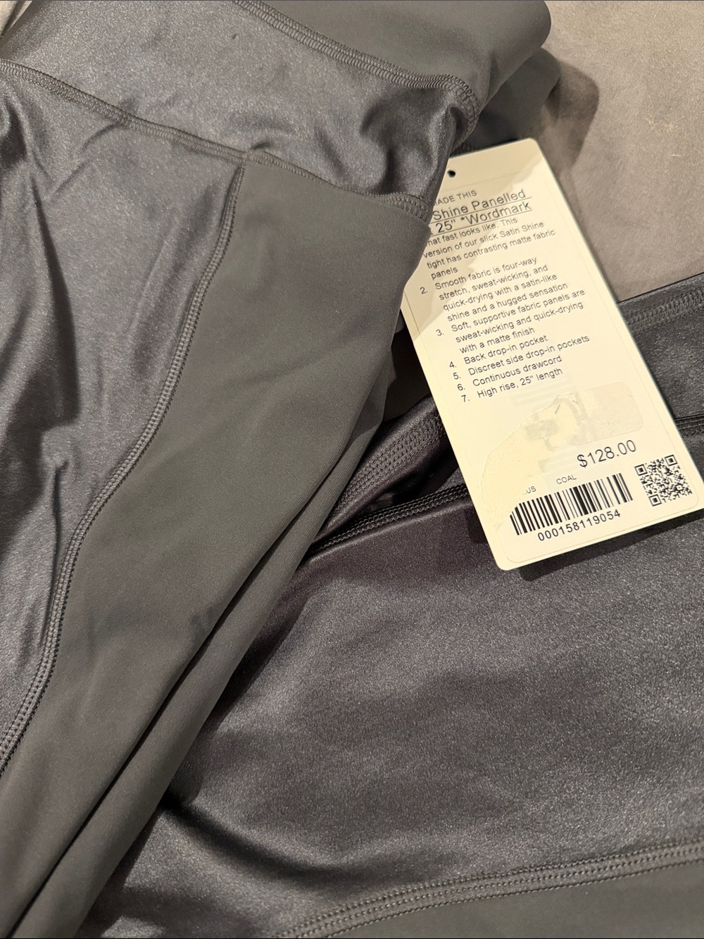 Satin Shine Panelled High-Rise Tight 25" Wordmark - Picture 9 of 10